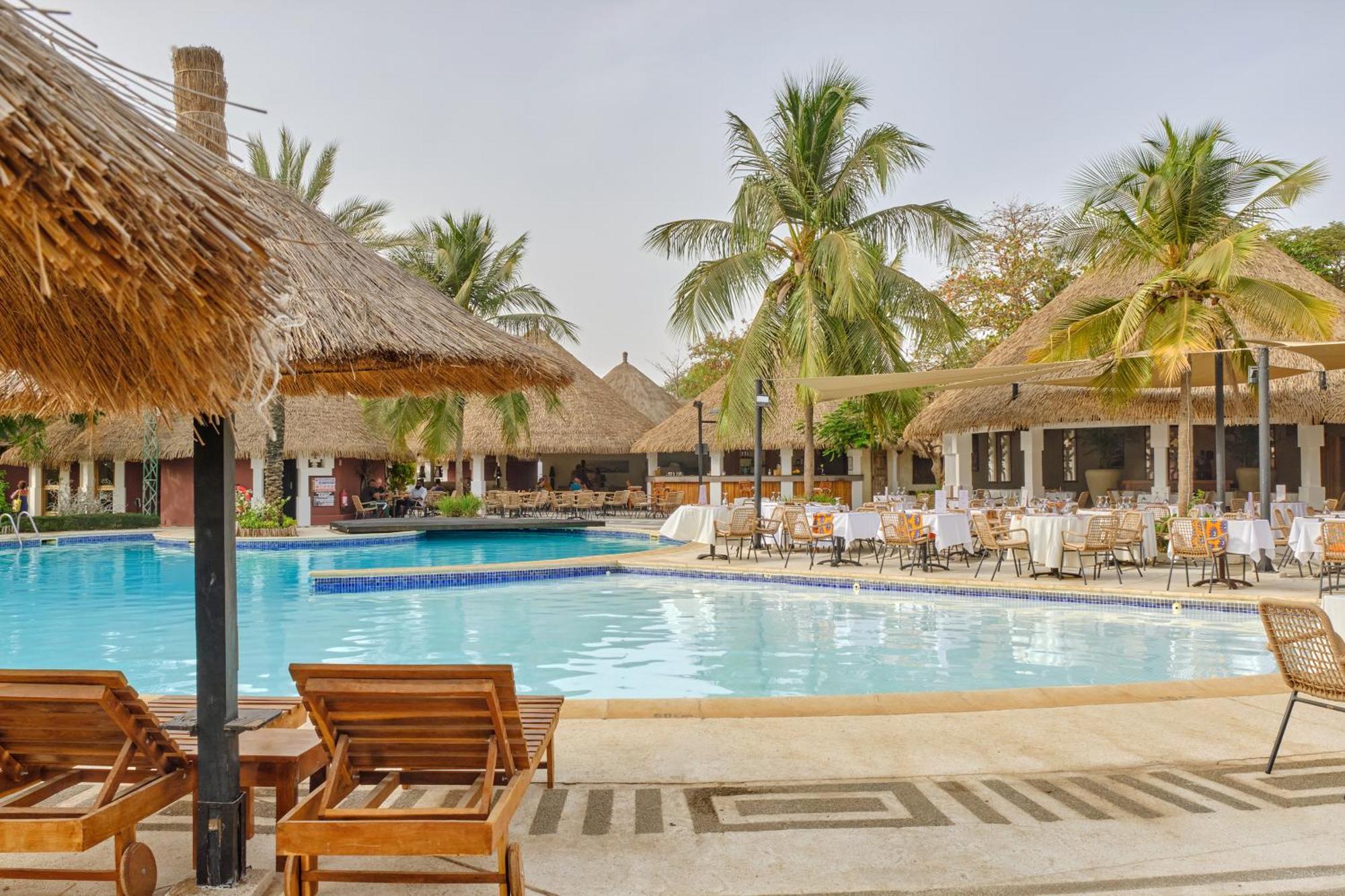 Hotel Royam Saly Exterior foto