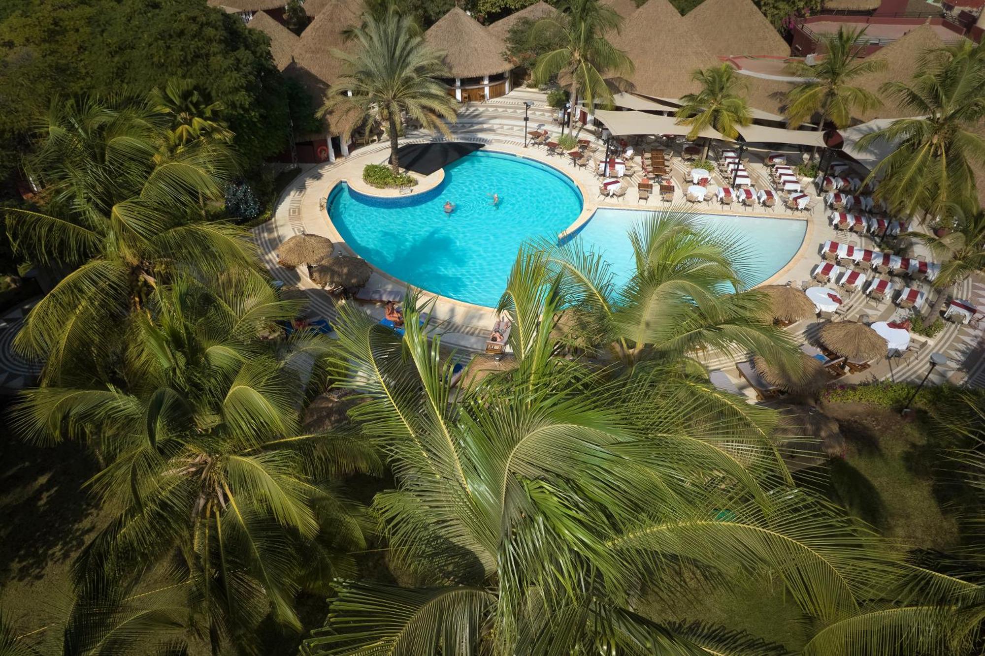 Hotel Royam Saly Exterior foto