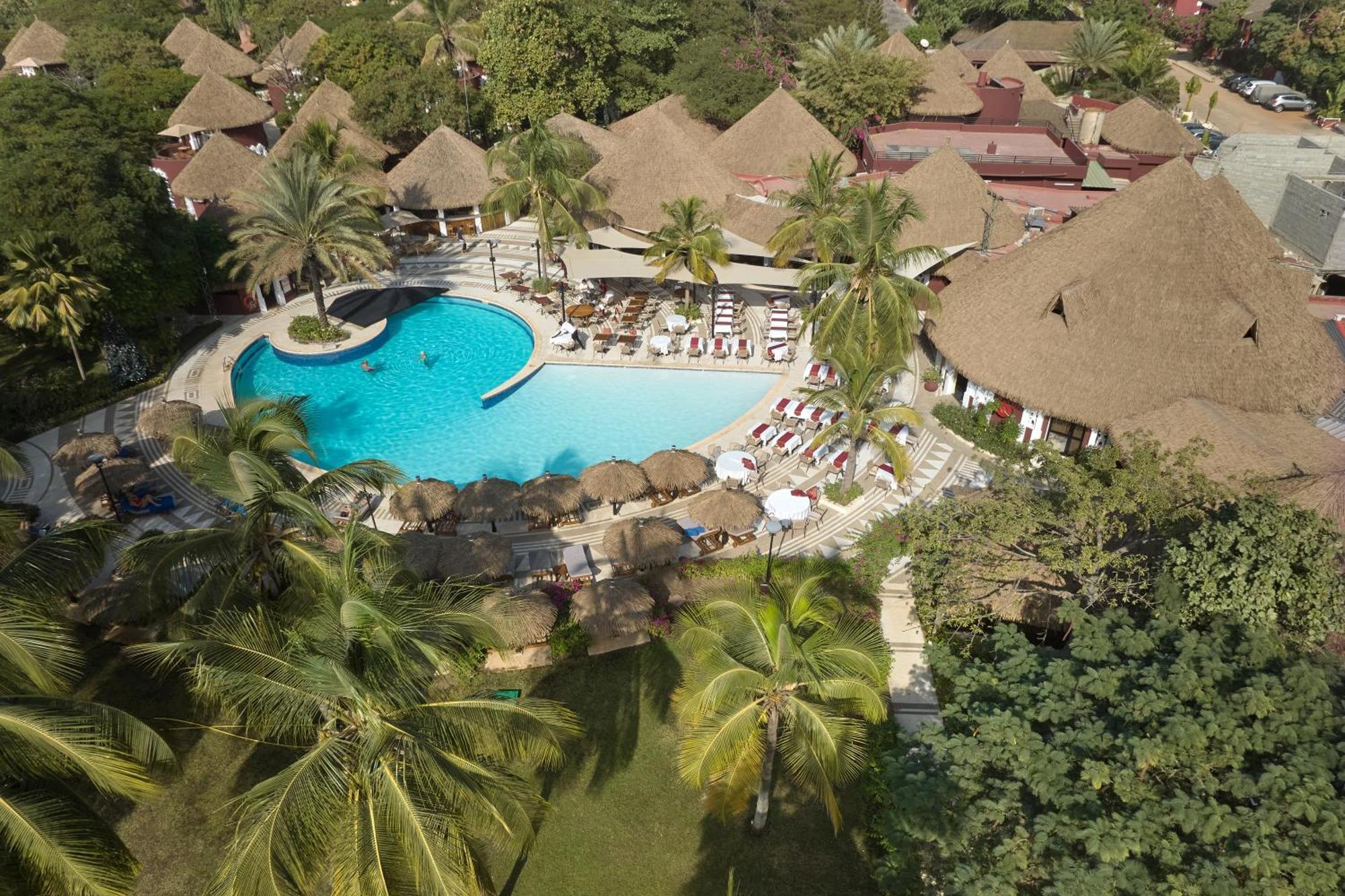 Hotel Royam Saly Exterior foto