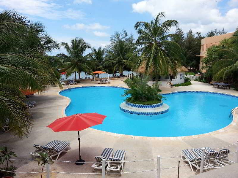 Hotel Royam Saly Exterior foto